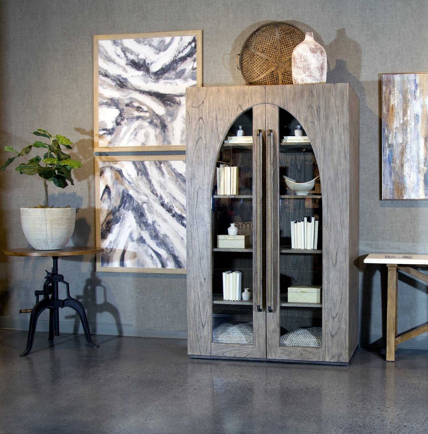 Cabinets & Storage